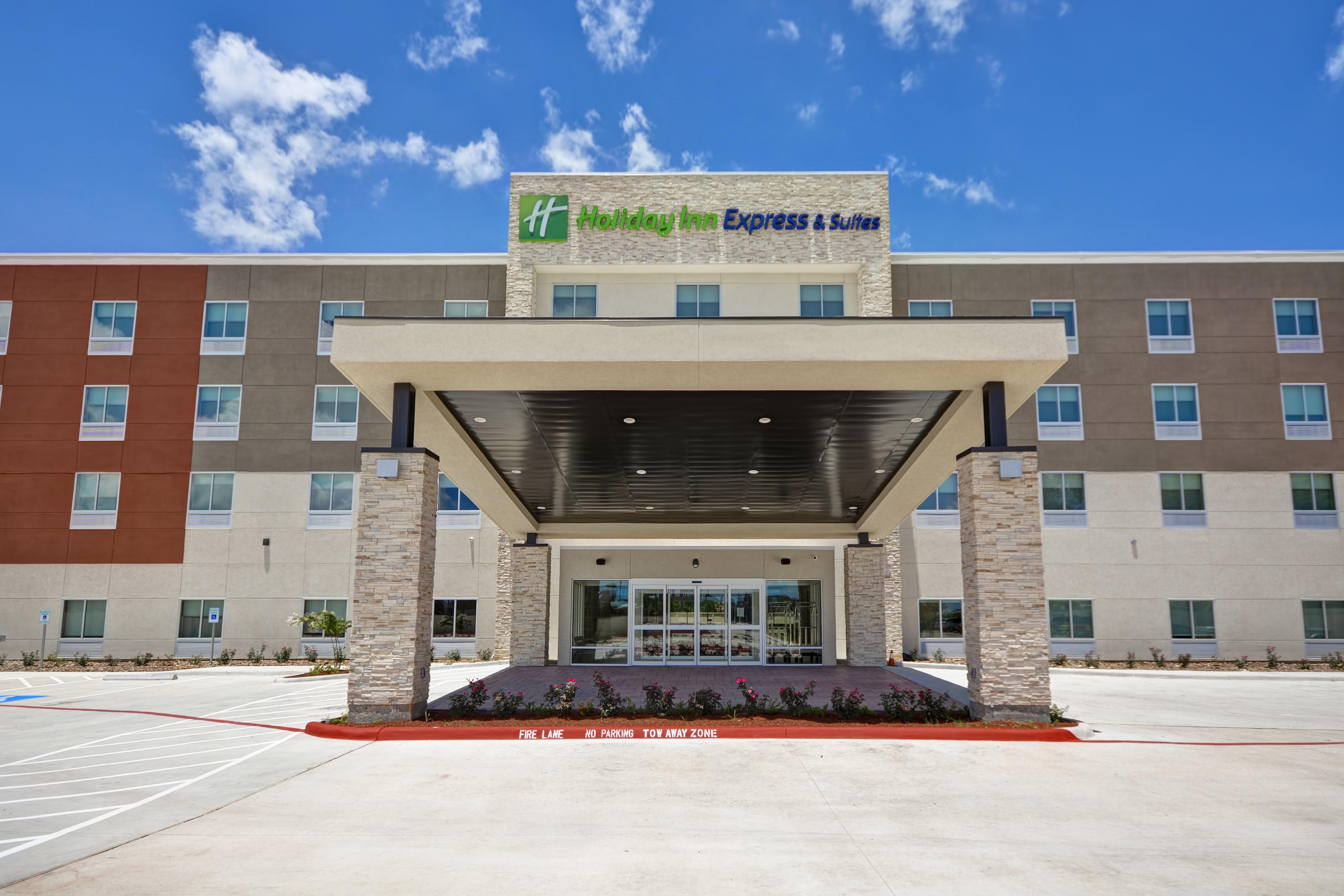 Holiday Inn Express & Suites - Houston Nasa - Boardwalk Area By Ihg Seabrook Exterior photo